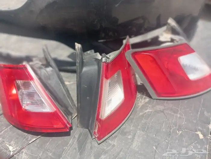 سطب فورد تورس 2012 0