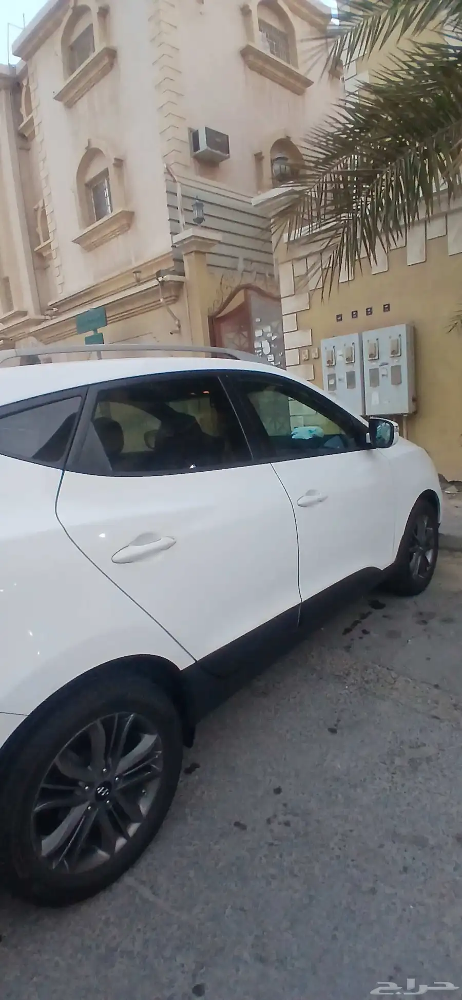 Hyundai tucson 2016 automatic with panaroma roof sun moon 3