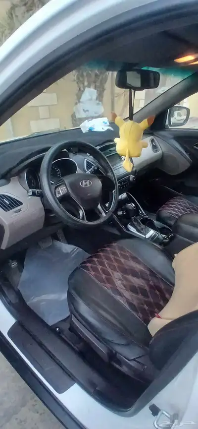Hyundai tucson 2016 automatic with panaroma roof sun moon index