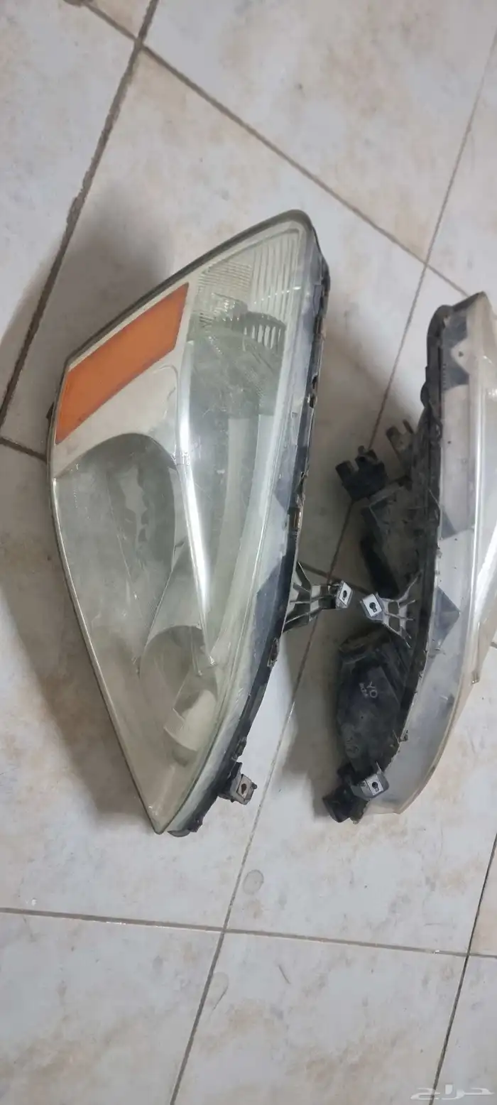 للبيع شمعات انوار اماميه هوندا اكورد 1