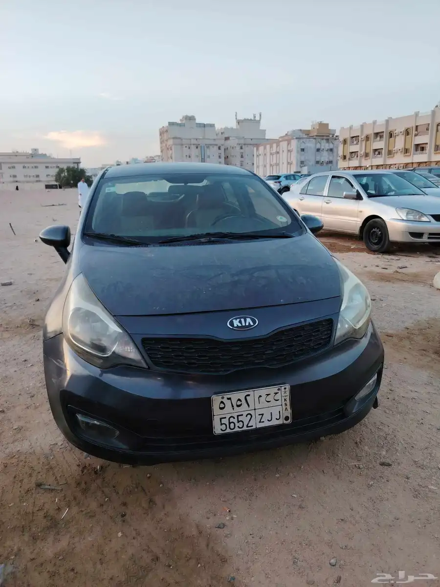 سياره للبيع كيا ريو موديل 2014 تماتيك قزاز كهرباء مكيف مجدد 1
