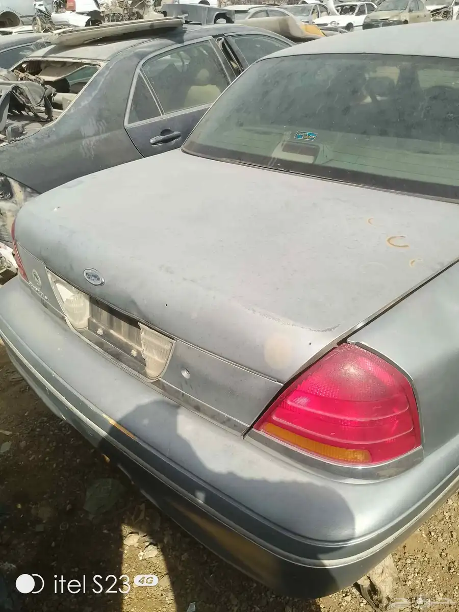 فورد فكتوريا 2000 قطع غيار تشليح 1