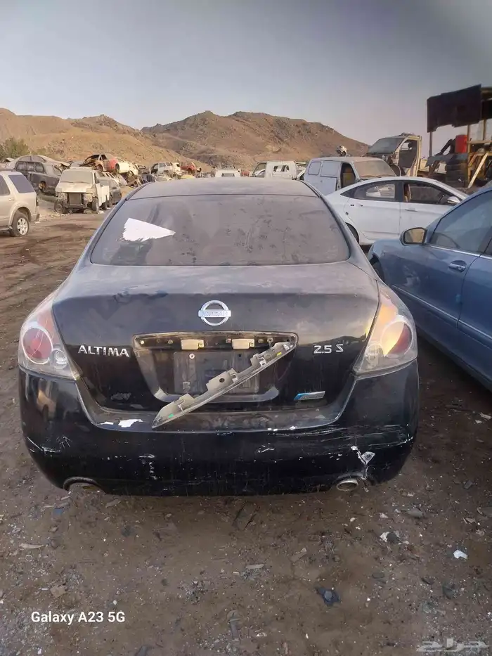 بيع قطع غيار نيسان التيما 1010 تشليح جدة الحمدانية 4