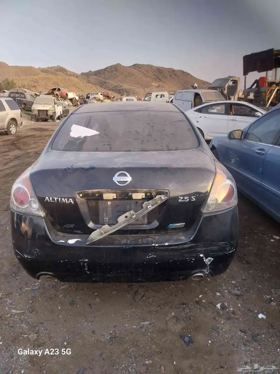 بيع قطع غيار نيسان التيما 1010 تشليح جدة الحمدانية 4