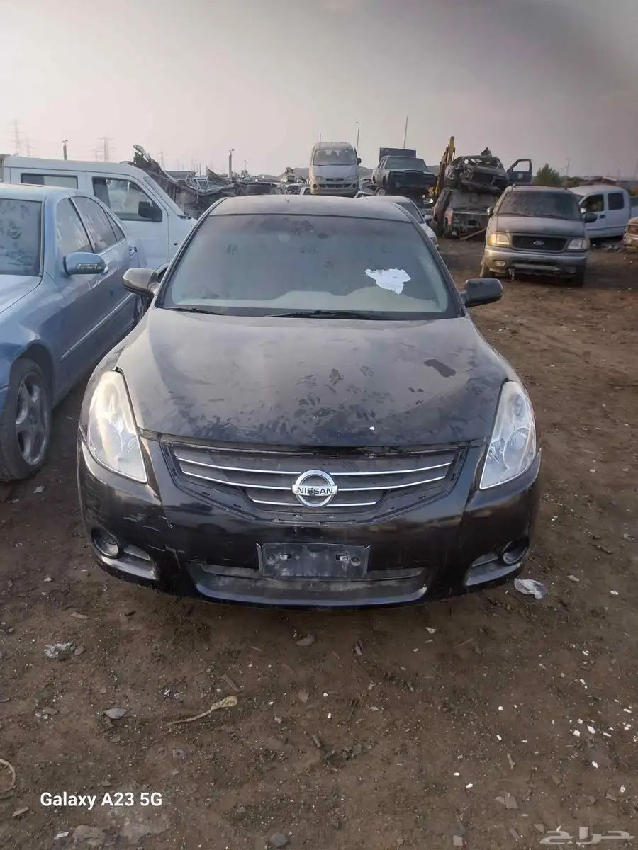 بيع قطع غيار نيسان التيما 1010 تشليح جدة الحمدانية 1