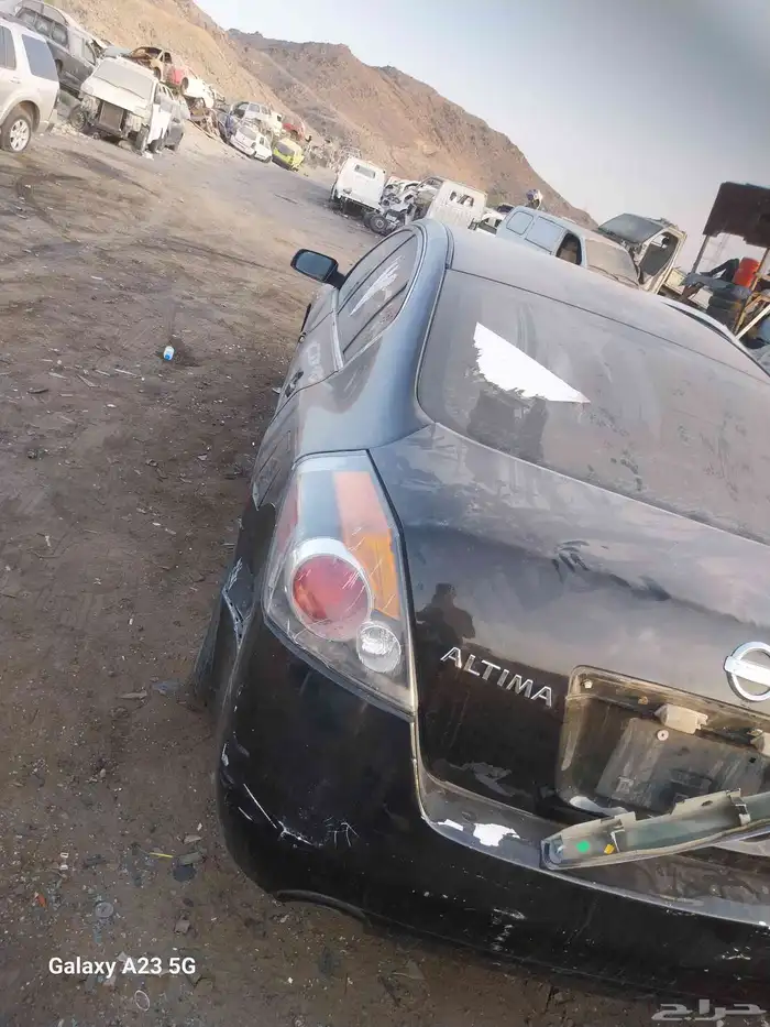 بيع قطع غيار نيسان التيما 1010 تشليح جدة الحمدانية 5