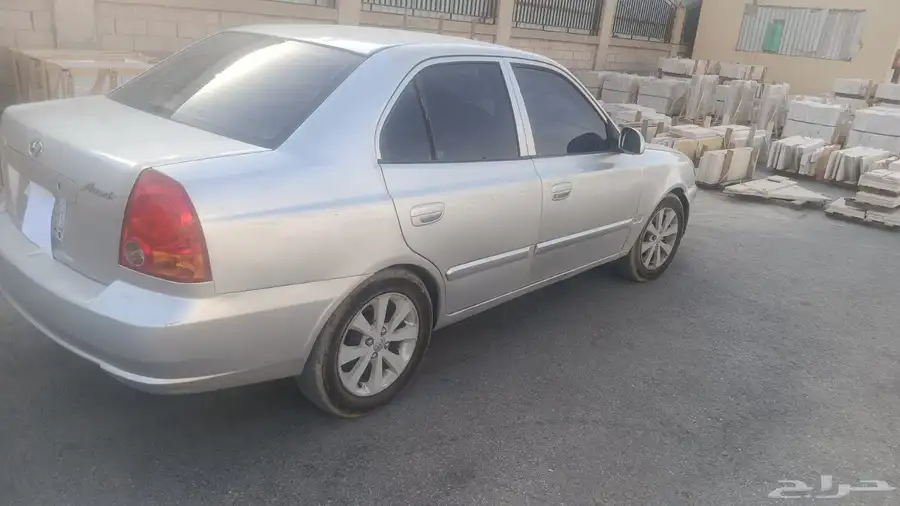 اكسنت 2006 نظيفة جدا مخزنة 0