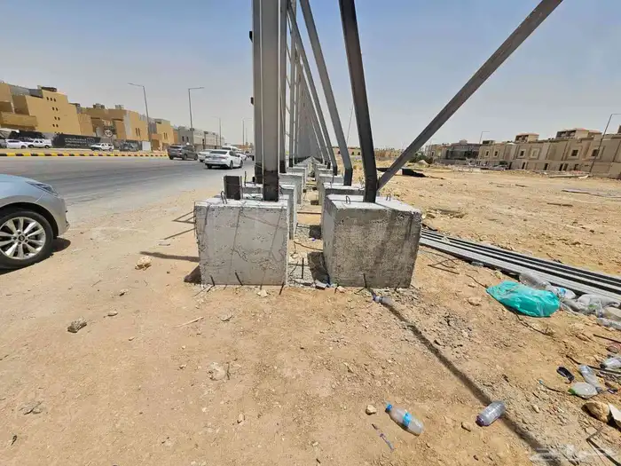 اسوار لوحات كلادينج كروت اكياس بوكسات بنر ستيكر اكرليك 26