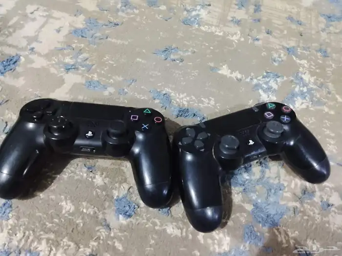 للبيع سوني 4 4