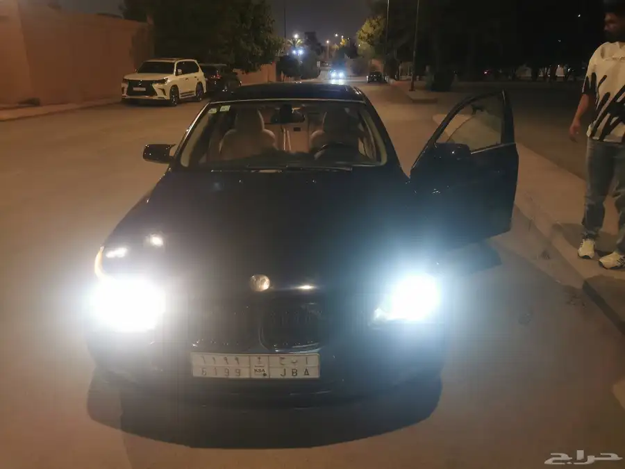 BMW 2008 7