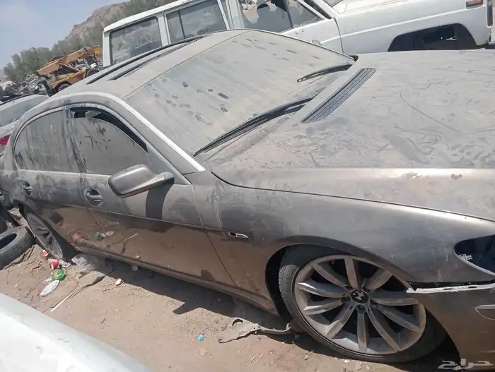 قطع غيار بي ام 740Li موديل 2008 2
