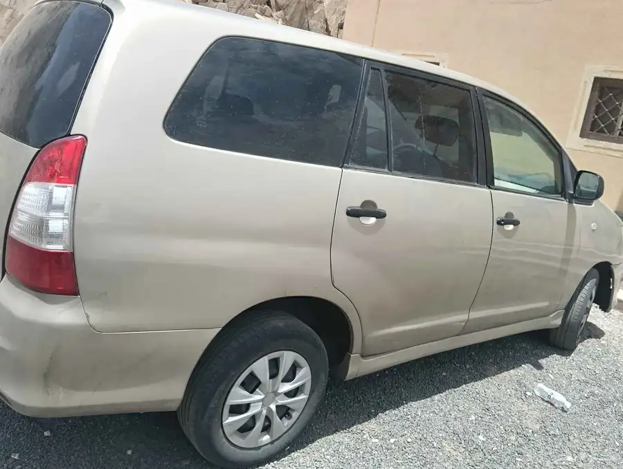 تويوتا نوفا2013 1