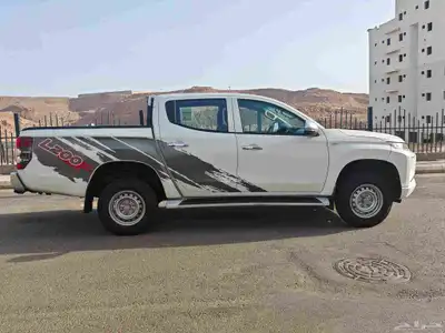 ميتشوبيشي L200 ديزل دبل 7