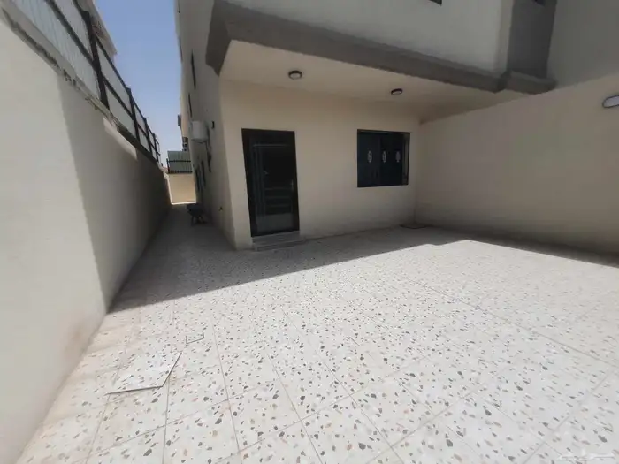 للبيع شقق تمليك ارضيه دبلكس فى حى احد بالدمام 20