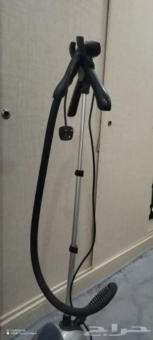 للبيع مكنسه مكواة وتلفزيون 1