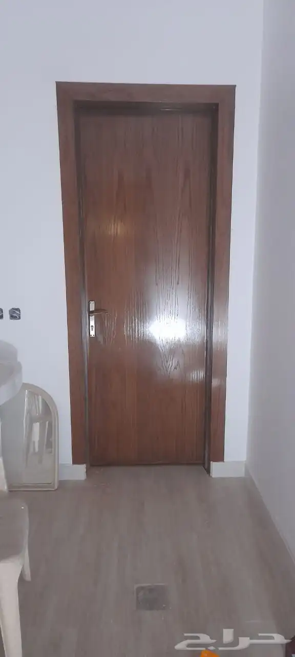 ورشة لنجارة والديكور 6