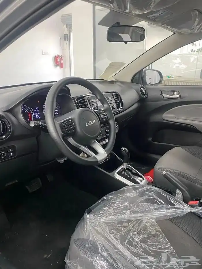 كيا بيجاس استاندرا 2025 متوفر جميع الالوان بأقل سعر 4