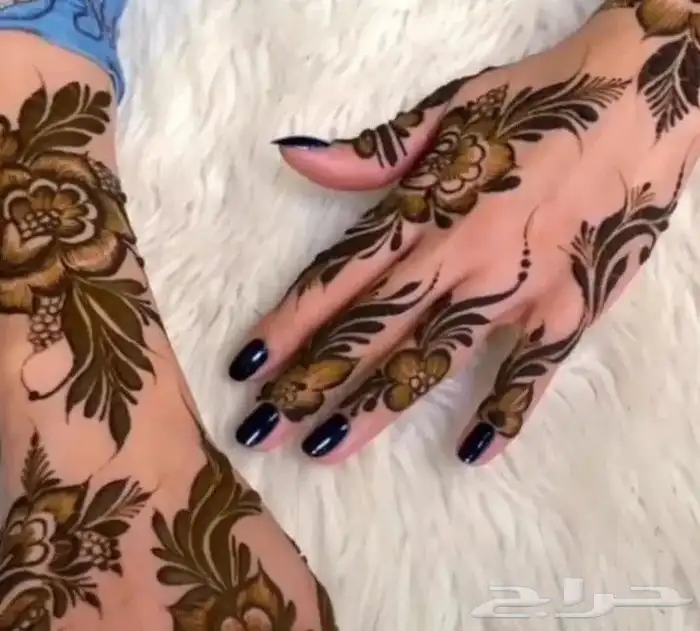 نقاشه ام أروى الرياض 6