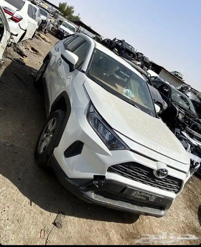 تشليح الحاير بالرياض لجميع انواع قطع غيار السيارات 2