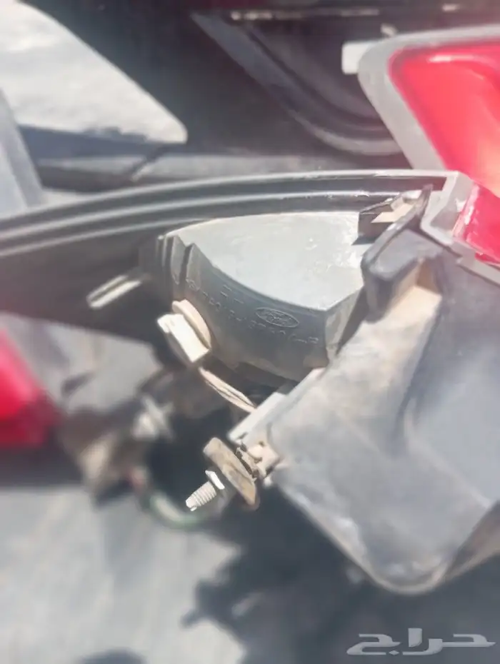 سطب فورد تورس 2012 1