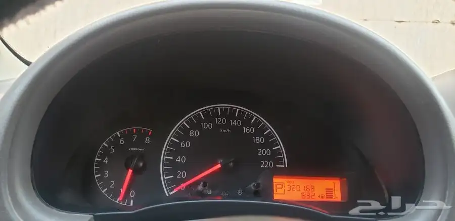 نيسان صني 2014 0