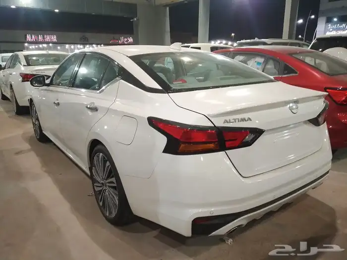 نيسان التيما نص فل موديل 24 1
