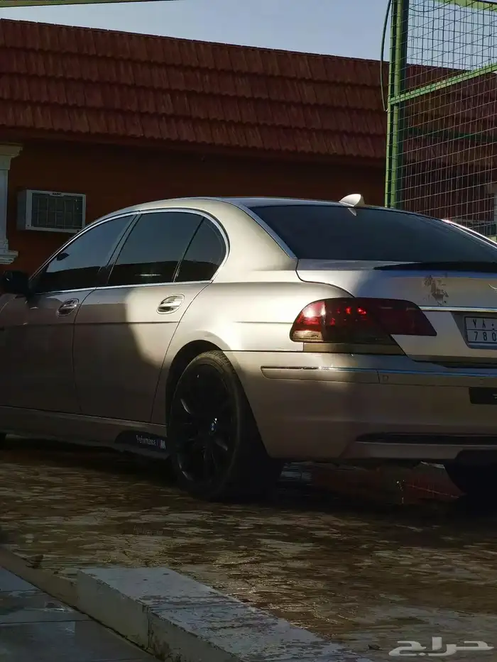 بي ام الفأه7السابعه معدله خارجي داخليBMW 8