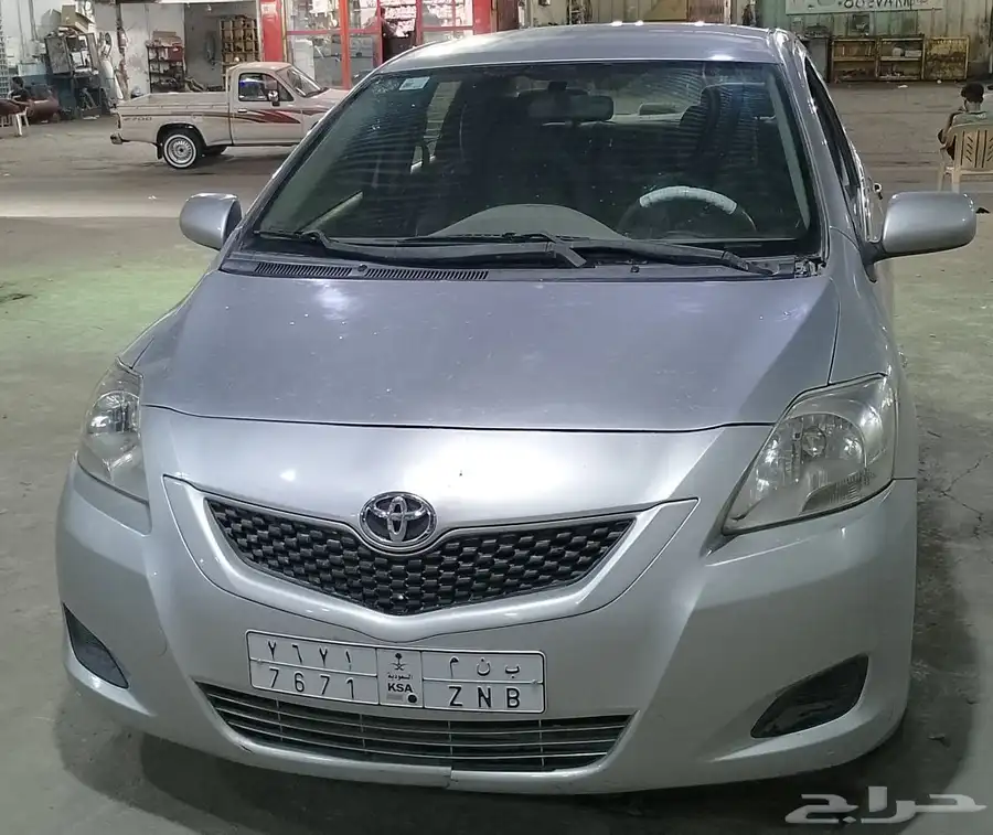 Yaris 2012 price 17500 automatic gear ac ok 0