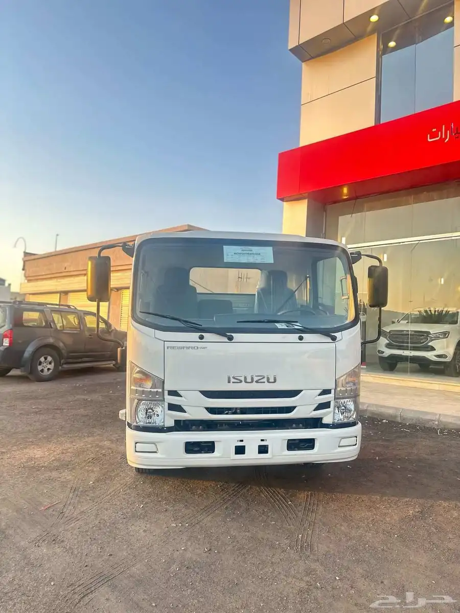 ايسوزو ديانا 6 طن شاص قصير 25 0