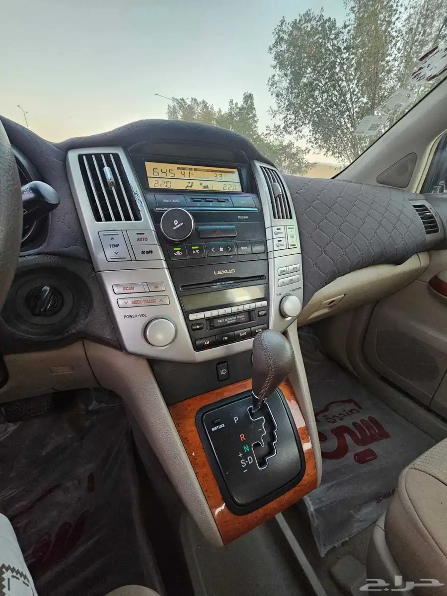 لكزس RX330 موديل 2005 41