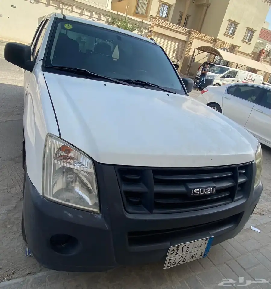 اسيزو غمارتين 2012 7