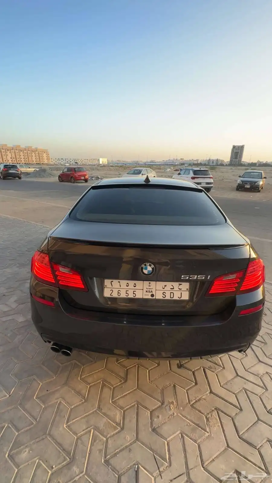بي ام دبليو الفئه الخامسه 2014 520 2