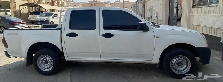 اسيزو غمارتين 2012 8