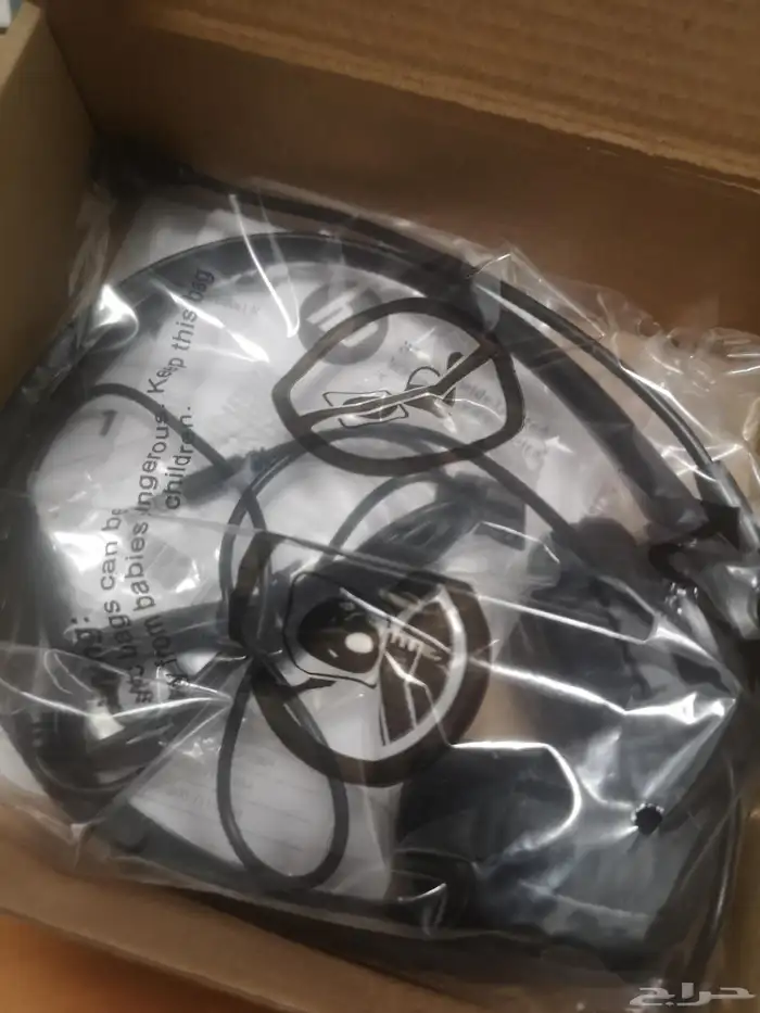 للبيع سماعه جديده HP Stereo 3.5mm 1