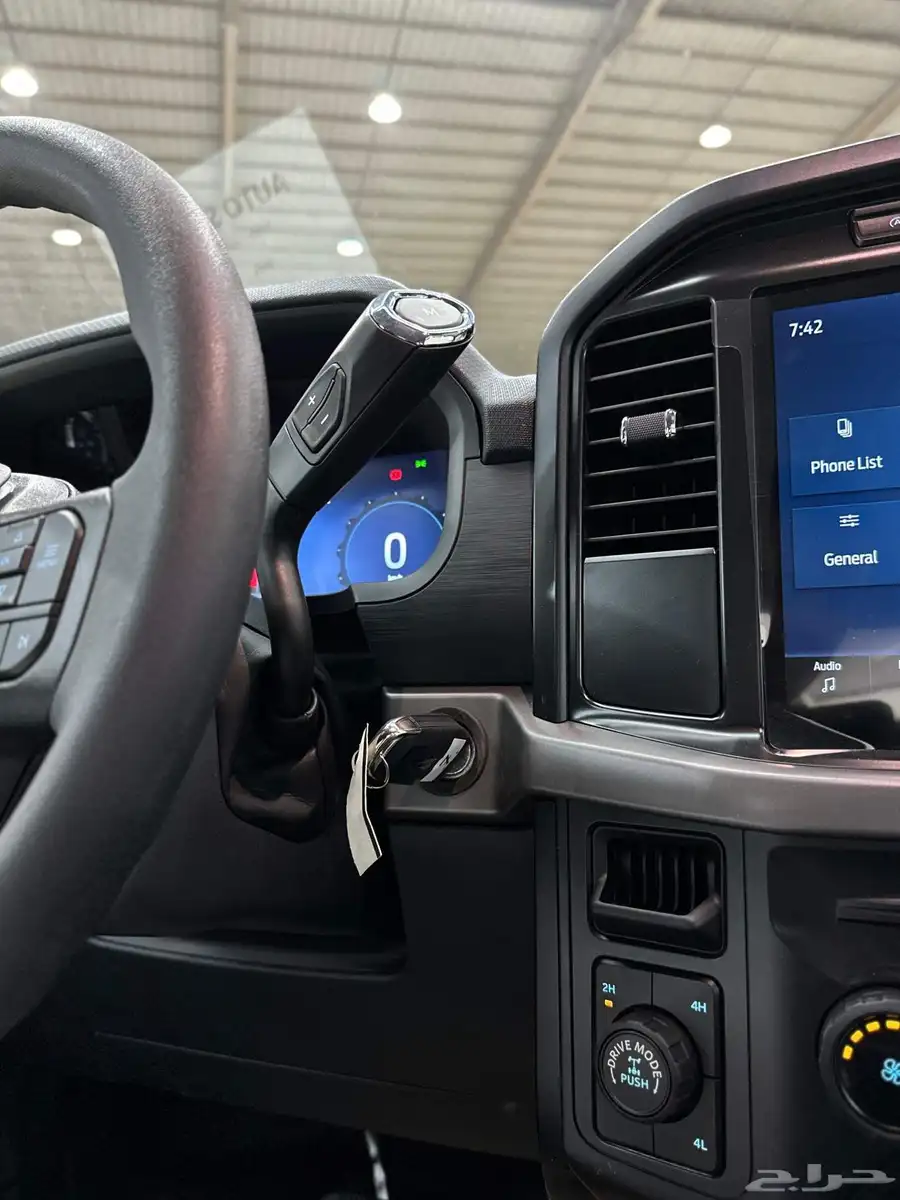 فورد F150 XL 2025 غمارتين 8
