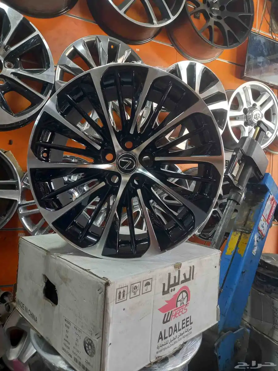 جنوط لكزس LS 500 مقاس 20 اصلي وكاله 5