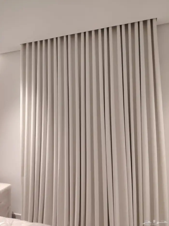 curtains 3