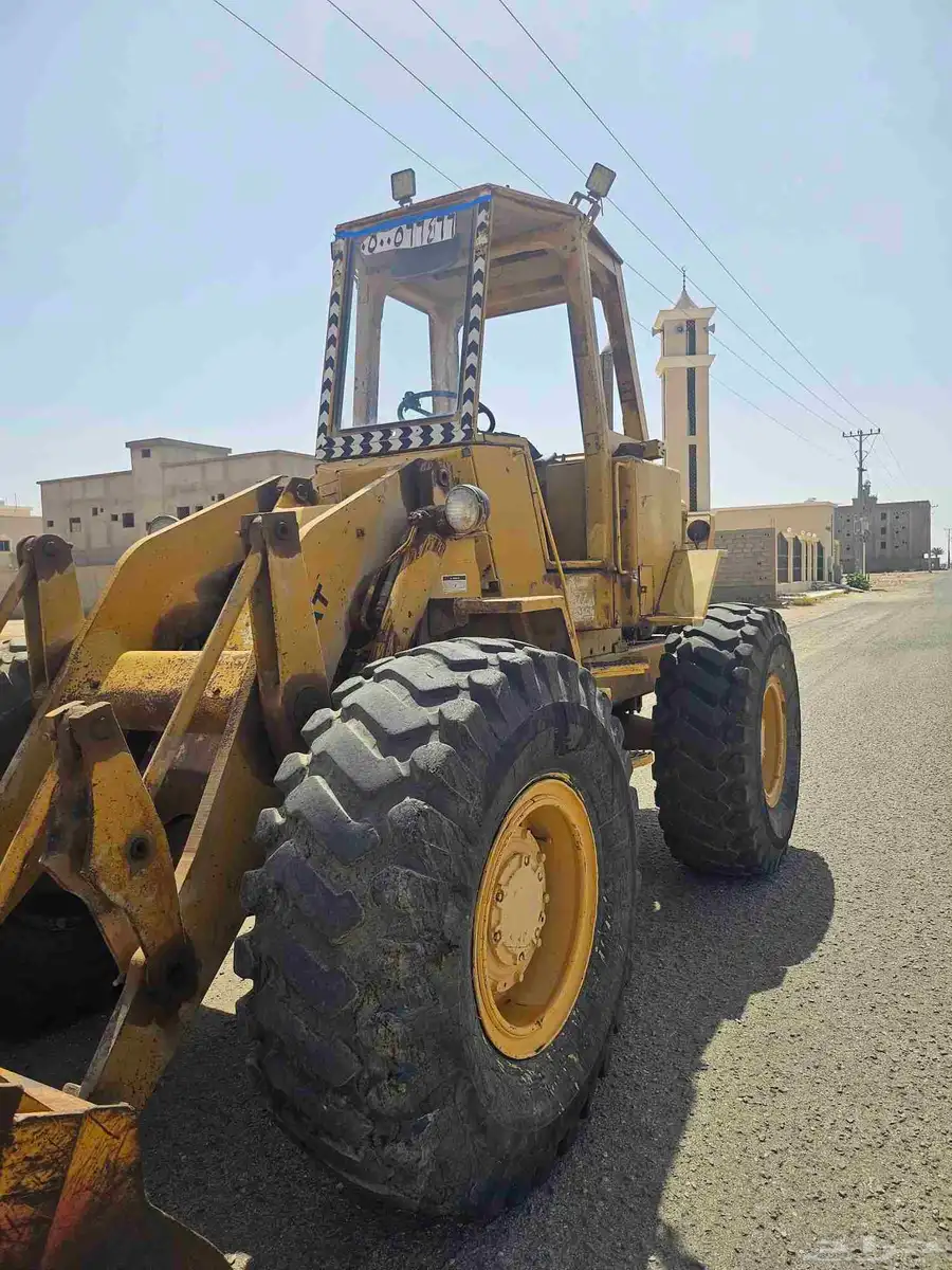 شيوال كتربلر 930 بطاقه جمرك للبيع 1