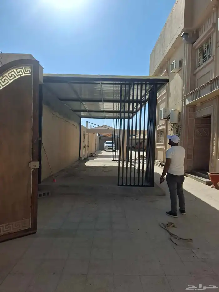 مضلات سواتر خيام برجولات هناجر جلسات خارجيه غرف زجاجيه 1