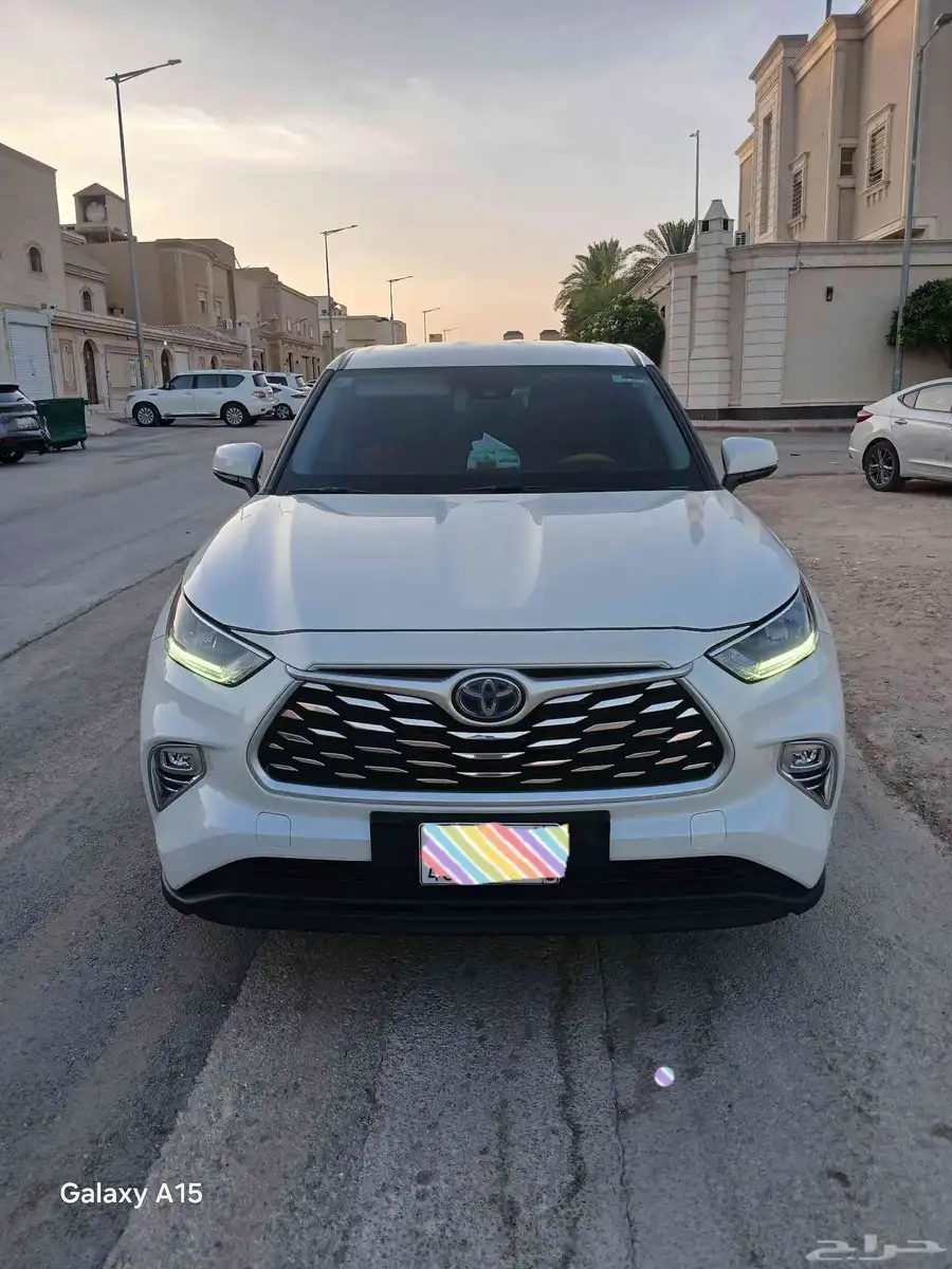 تايوتا هايلاندر 2021 4