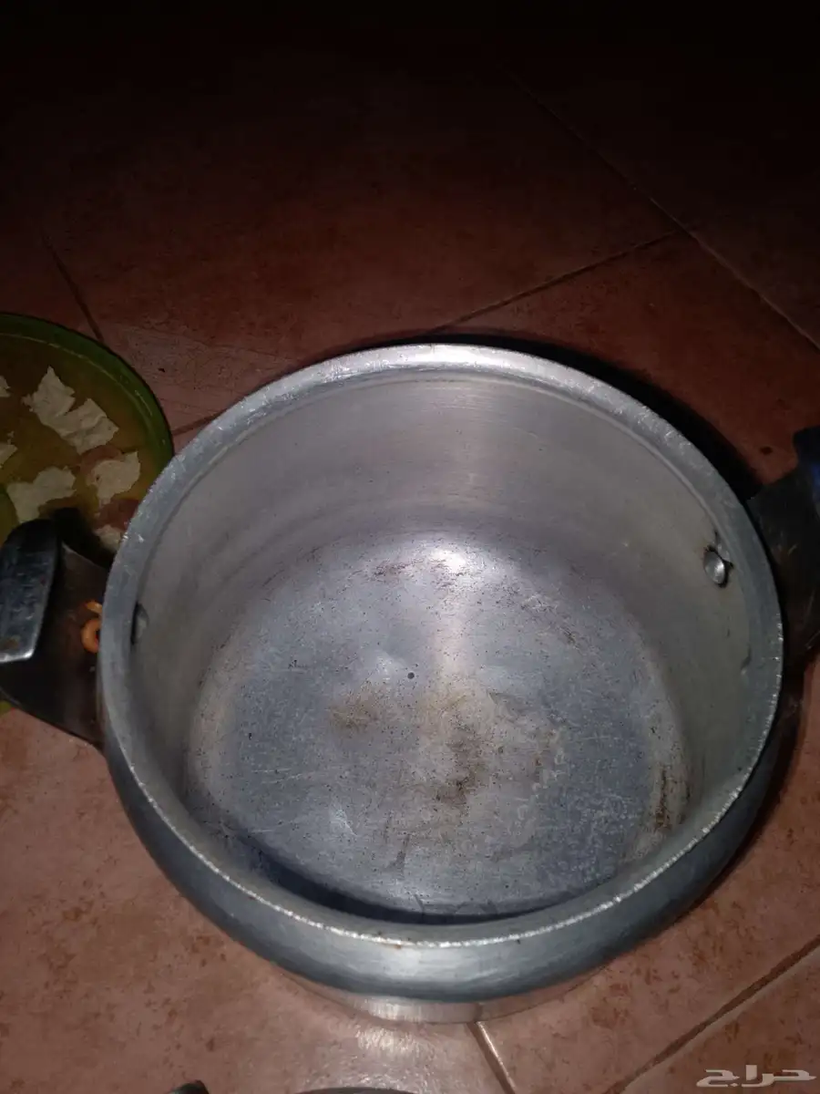 للبيع غاز. و نجر. و جدرين. ودلال. ومحافض ستيل 6