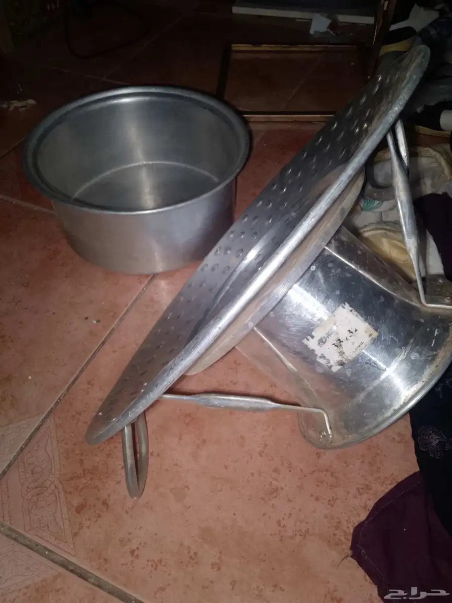 للبيع غاز. و نجر. و جدرين. ودلال. ومحافض ستيل 13