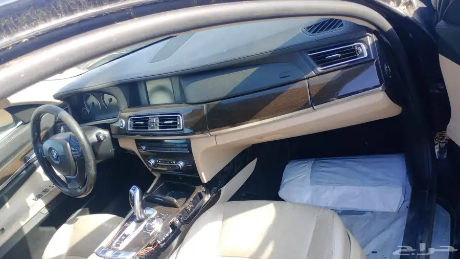 قطع غيار bmw 730 تشليح بي ام دبليو 730 li الفئة السابعة 7