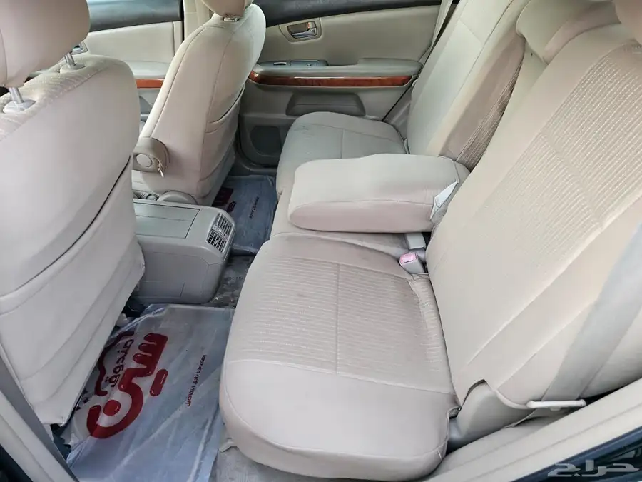 لكزس RX330 موديل 2005 28