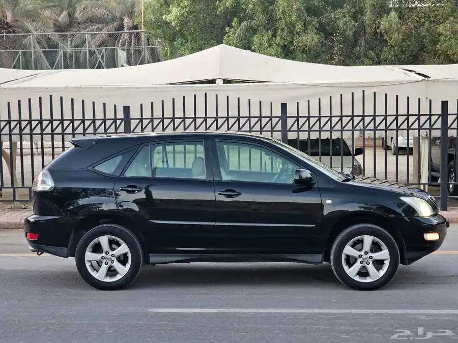 لكزس RX330 موديل 2005 6
