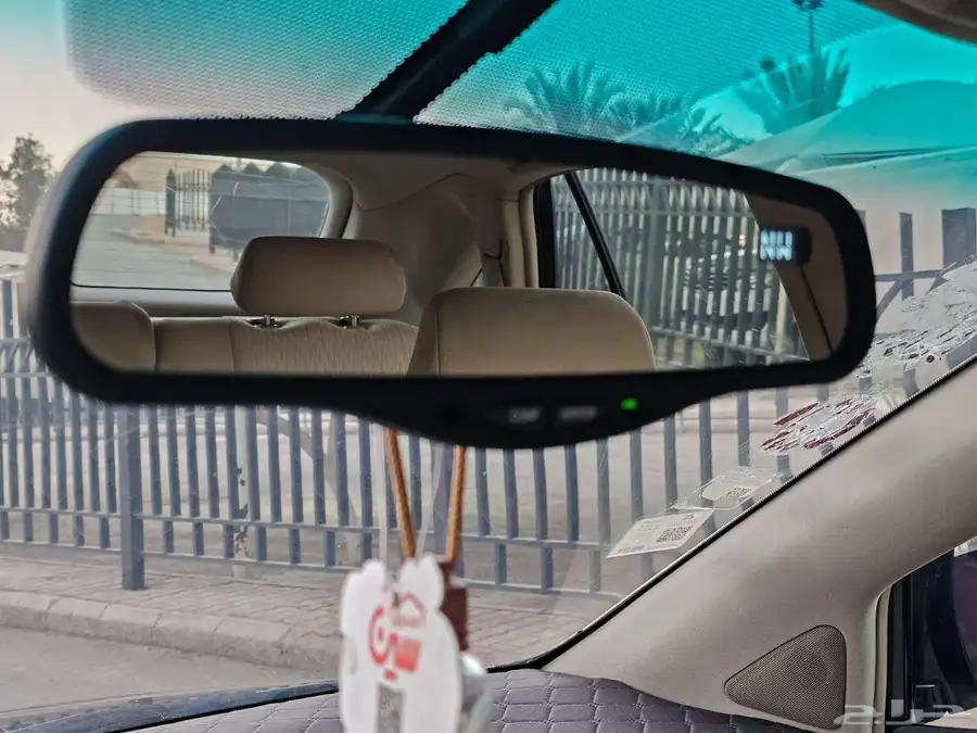 لكزس RX330 موديل 2005 32