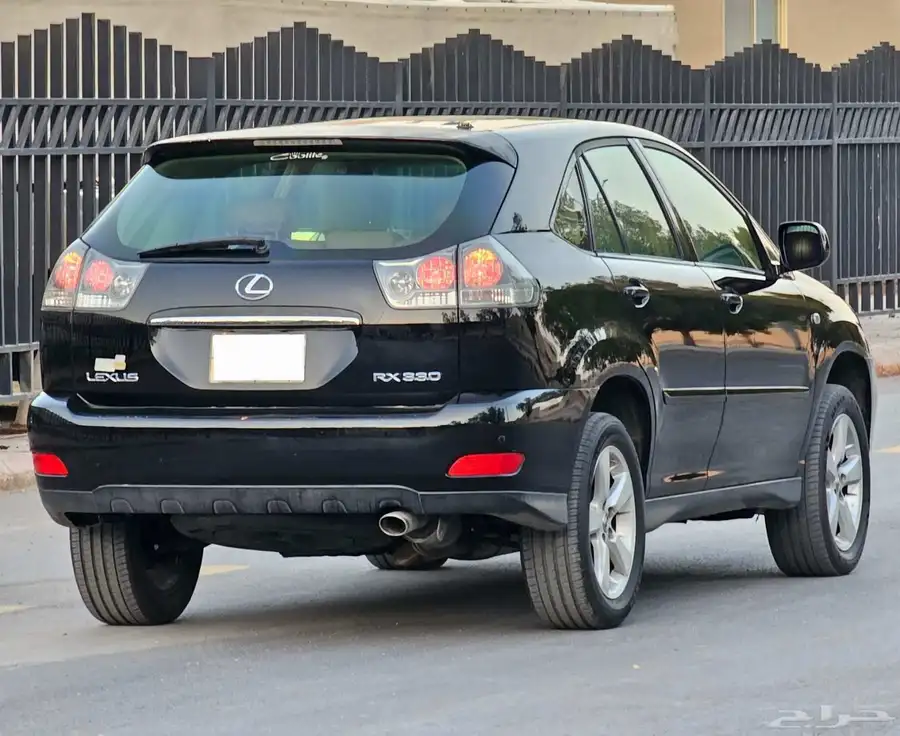 لكزس RX330 موديل 2005 8