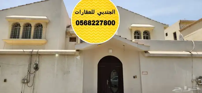 يوجدلدينا عمارة للبيع في حي أحد  د 1