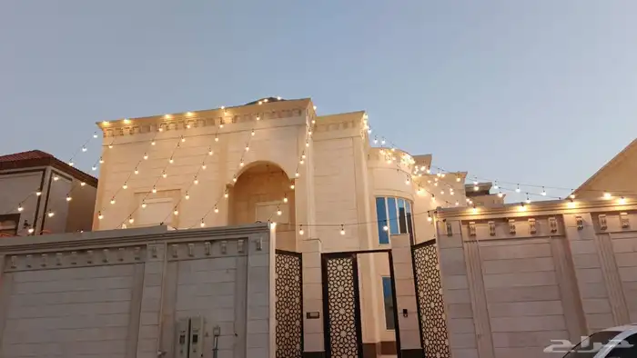تاجير عقود تاجير كرسي ملكي تاجير كرسي عادي تاجير طاولات 2