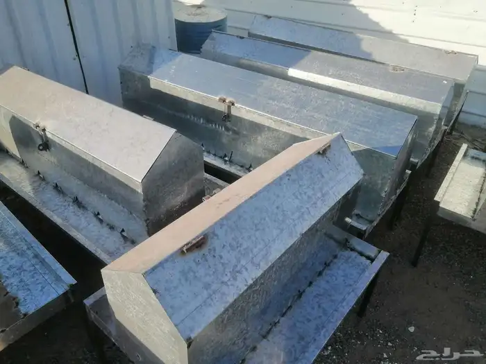 معالف شعير شنط أحجام مختلفه حديد قوي مجلفن ضد الصدأ 8